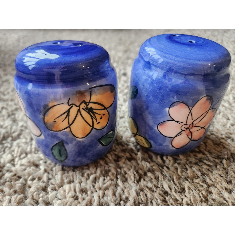 Vintage‎ Hand Painted Floral Ceramic Salt and Pepper Shakers Blue Glaze Set - Picture 7 of 8